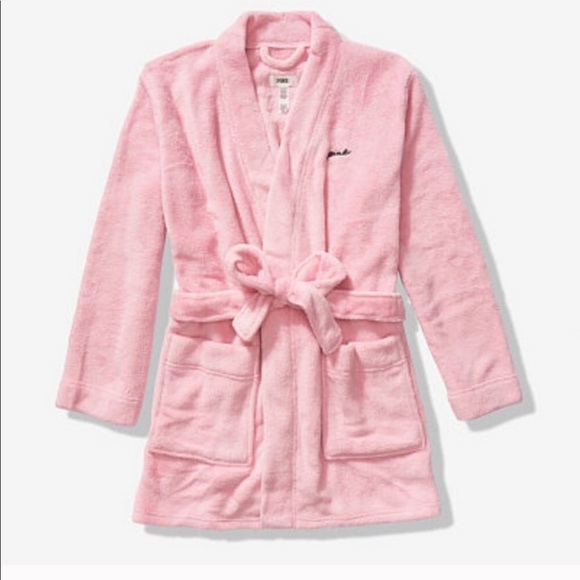 Vs Pink Robe - Picture 5 of 6